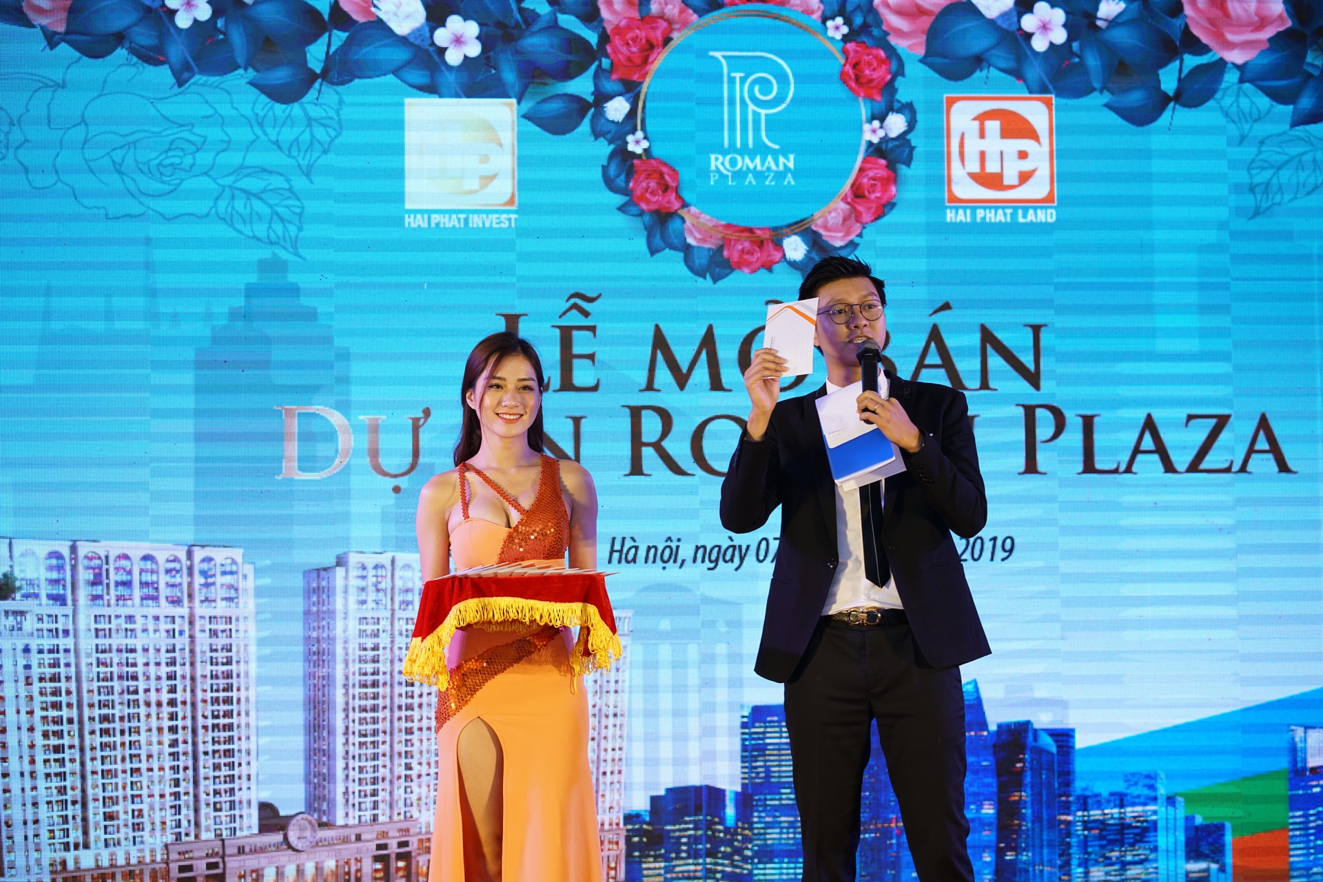 Lễ mở bán dự án Roman Plaza ghi nhận hơn 150 giao dịch thành công