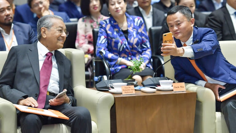 Thủ tướng Malaysia Mahathir Mohamad với Ma trong chuyến thăm cấp nhà nước năm 2018.