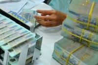 Huy động vốn qua TTCK vẫn thấp hơn ngân hàng vì đâu?