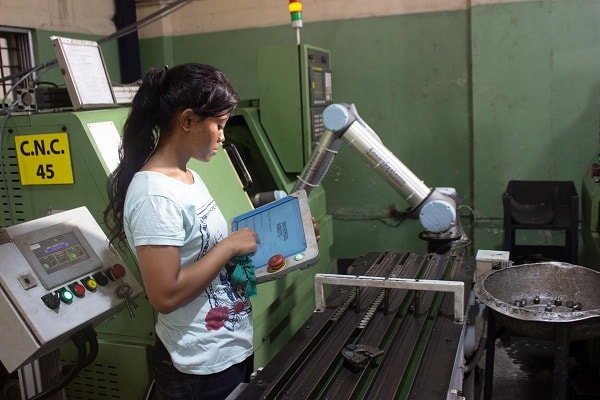 Cobots thường có tỷ suất hoàn vốn nhanh hơn so với các robot công nghiệp