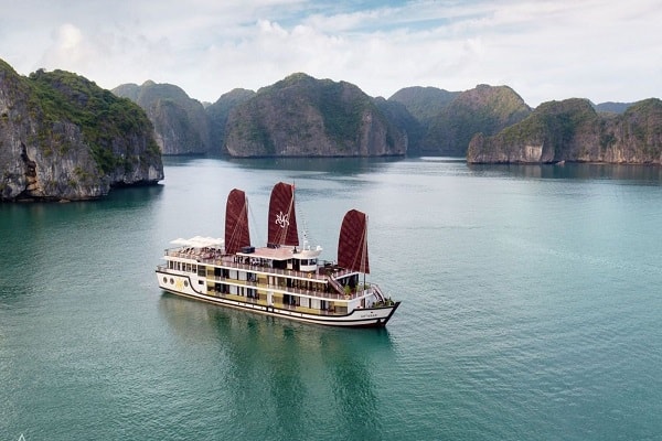 Du thuyền Orchidcruises một trong 7 du thuyền ngủ đêm của công ty CP Du thuyền Pelican Hạ Long- Cát Bà