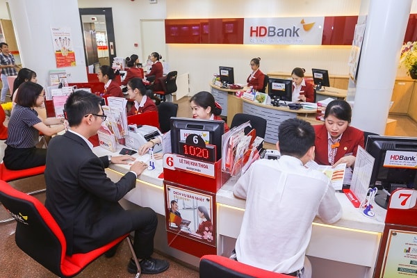 từ ngày 24/06/2019 đến 24/07/2019, HDBank triển khai chương trình “Đặt vé máy bay – Vi vu thế giới” 