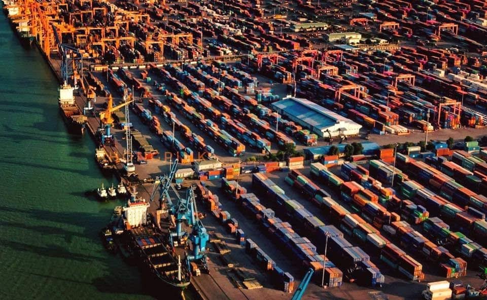 Bãi container của Cảng Hải Phòng.