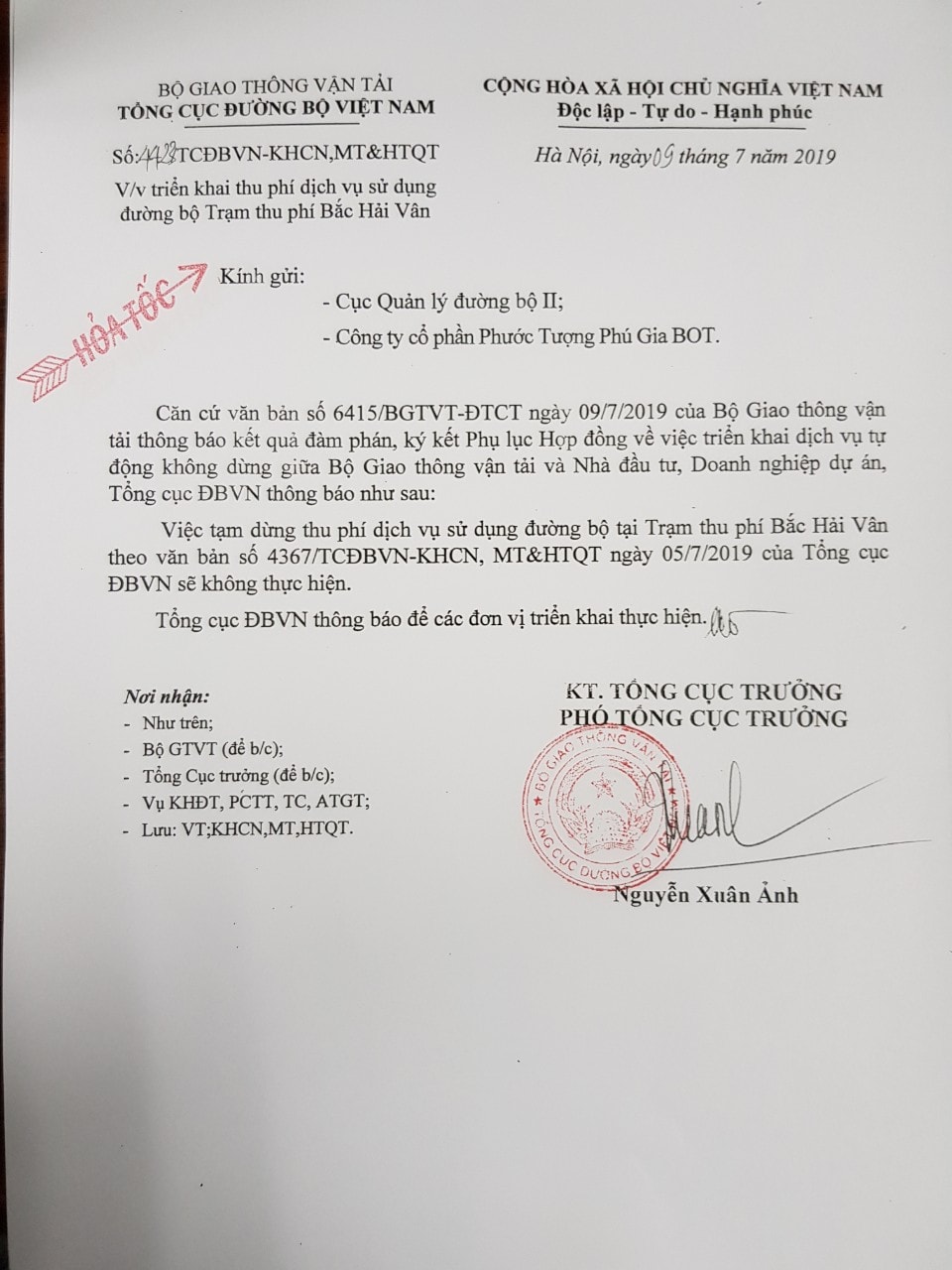 Ngày 9/7/2019, Bộ Giao thông vận tải có văn bản số: 6415/BGTVT-ĐTCT, đề nghị Tổng cục Đường bộ không tiến hành việc tạm dừng thu phí tại 3 dự án BOT từ 18h ngày 10/7, mà trước đó TCĐBVN đã ra văn bản.