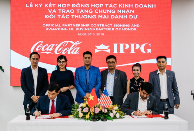 IPPG và Coca-Cola Việt Nam ký kết thỏa thuận hợp tác chiến lược.