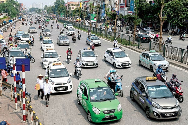  Grab hoan nghênh cách tiếp cận của Chính phủ khi loại bỏ các rào cản và điều kiện kinh doanh không cần thiết, tạo điều kiện cho doanh nghiệp lựa chọn và áp dụng mô hình kinh doanh phù hợp.