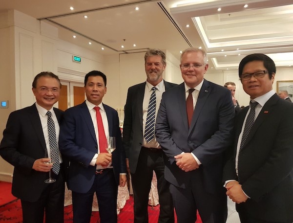 Ông Nguyễn Bá Luận - Chủ tịch TMS Group (thứ hai từ trái sang) dự tiệc giao lưu cùng Thủ tướng Australia Scott Morrison, Đại sứ ĐMTQ Việt Nam tại Australiap/Ngô Hướng Nam và Chủ tịch VCCI Vũ Tiến Lộc