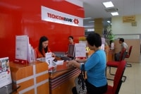 Techcombank liên kết với ví điện tử Moca