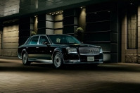 Đánh giá Toyota Century: ‘Rolls-Royce của người Nhật’ ?