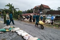 Thanh Hóa: Mưa bão làm nhiều tuyến đê trọng điểm bị sạt lở