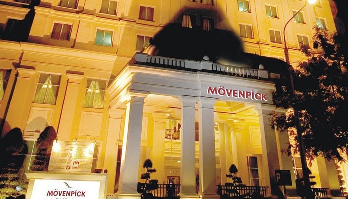 Công ty Cổ phần Roxy Việt Nam là chủ đầu tư của khách sạn tiêu chuẩn 4 sao Moevenpick Hanoi “ngự” trên khu đất vàng phố Lý Thường Kiệt, quận Hoàn Kiếm