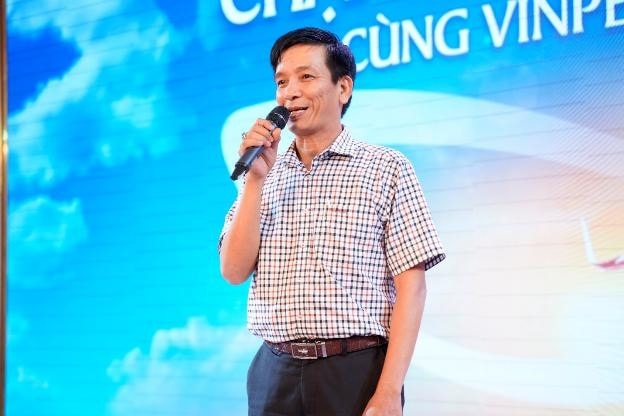 Ông Trần Văn Bình – Phụ huynh có con trai đang làm việc tại Úc quyết định về nước thi tuyển phi công