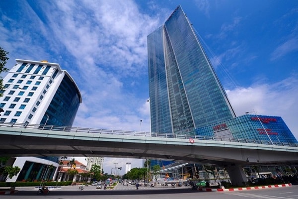 lĩnh vực thu hút vốn FDI lớn nhất của Hà Nội là bất động sản và công nghiệp chế biến chế tạo, dịch vụ thương mại, thông tin truyền thông.... Ảnh minh họa.