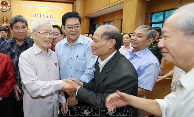 Tổng Bí thư, Chủ tịch nước Nguyễn Phú Trọng với cử tri quận Ba Đình, Hoàn Kiếm và Tây Hồ. Ảnh: Trí Dũng/TTXVN