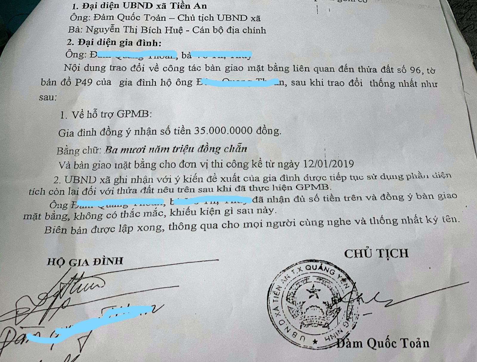 Việc đền bù không công bằng đang khiến cho người dân xã Tiền An bất bình và nghi vấn có sự ăn chia?: Ảnh Lê Cường