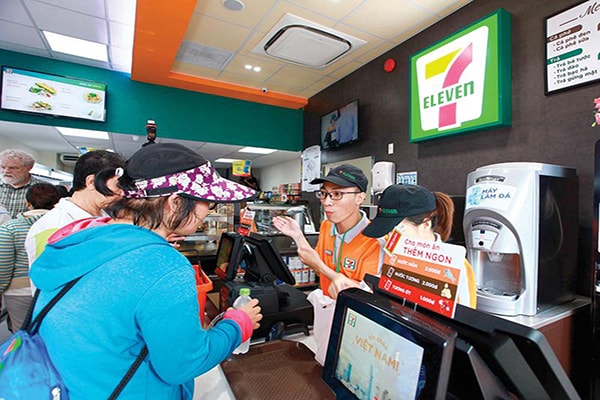 p/7-Eleven đã có mặt tại Việt Nam từ năm 2017 thông qua hình thức nhượng quyền. 