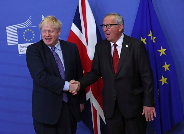 Thủ tướng Anh Boris Johnson và Chủ tịch Ủy ban châu Âu Jean-Claude Juncker