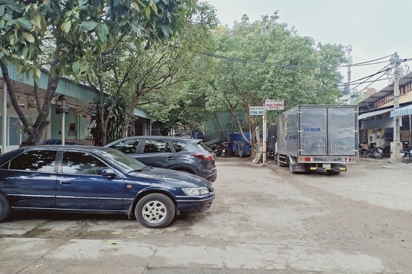 Khu đất diện tích 2.098,7 m2 tại 7A/1/1 đường Thành Thái, Phường 14, Quận 10, Thành phố Hồ Chí Minh theo hợp đồng thuê đất số 8793/HĐ-TNMT-QLSDĐ ngày 27/12/2013.