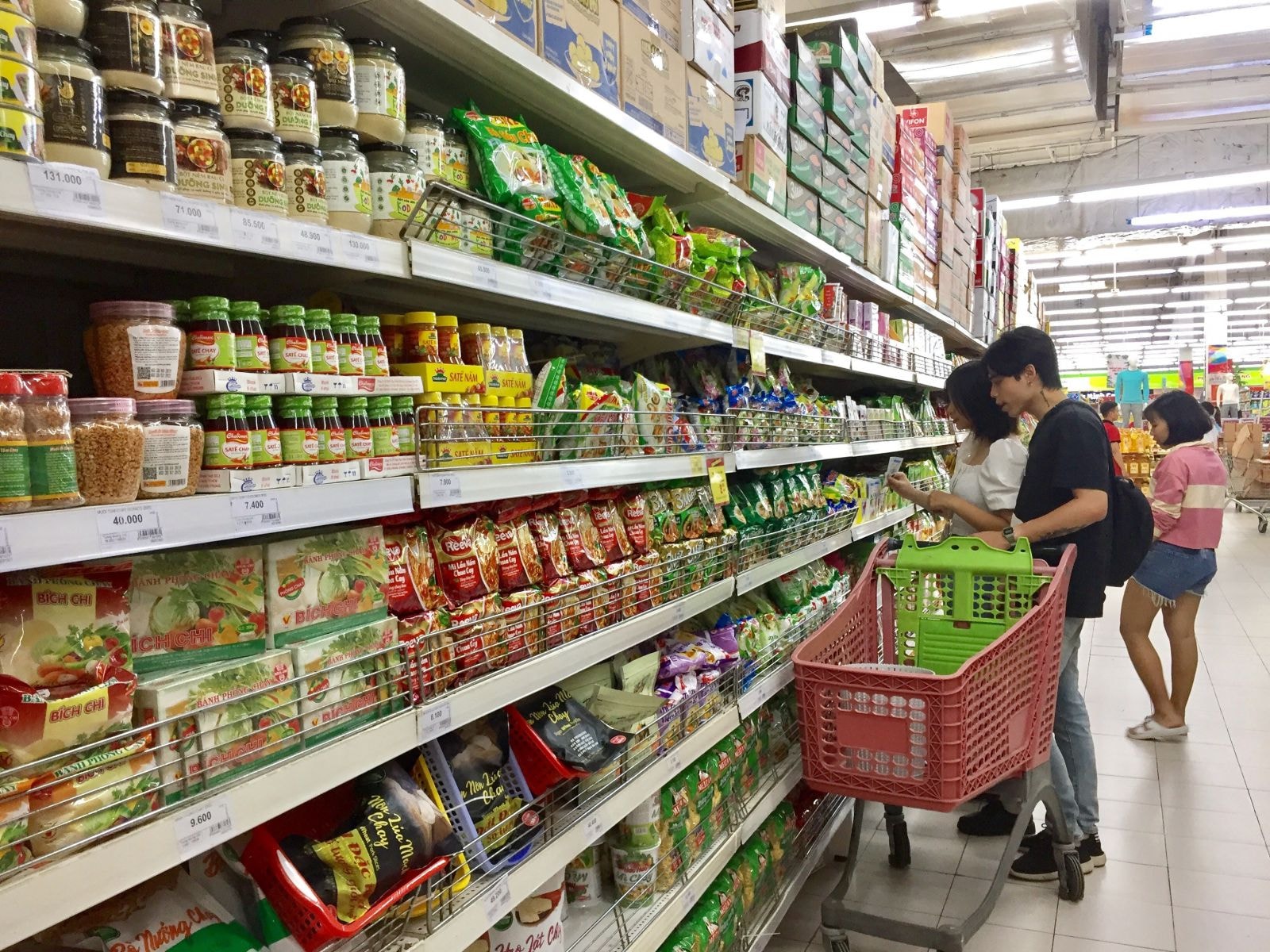 Các sản phẩm chay đóng gói sẵn cũng được bày bán rộng rãi tại những siêu thị