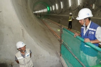 Quy định chức danh lái tàu làm khó nhà thầu tuyến metro số 1