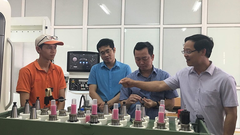 Nhiều chuyên gia khẳng định đổi mới cơ chế hoạt động trong cơ sở giáo dục nghề nghiệp sẽ tạo ra cơ hội mới trong đào tạo, nghiên cứu khoa học và chuyển giao công nghệ.