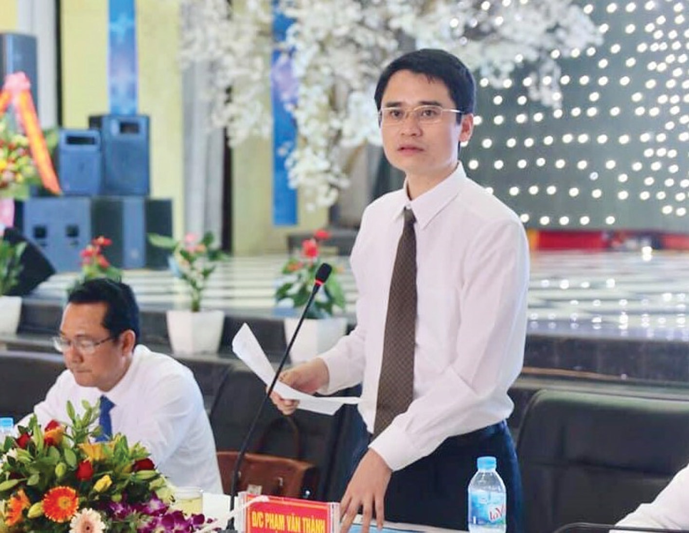 p/Ông Phạm Văn Thành, Bí thư Thị ủy Đông Triều.