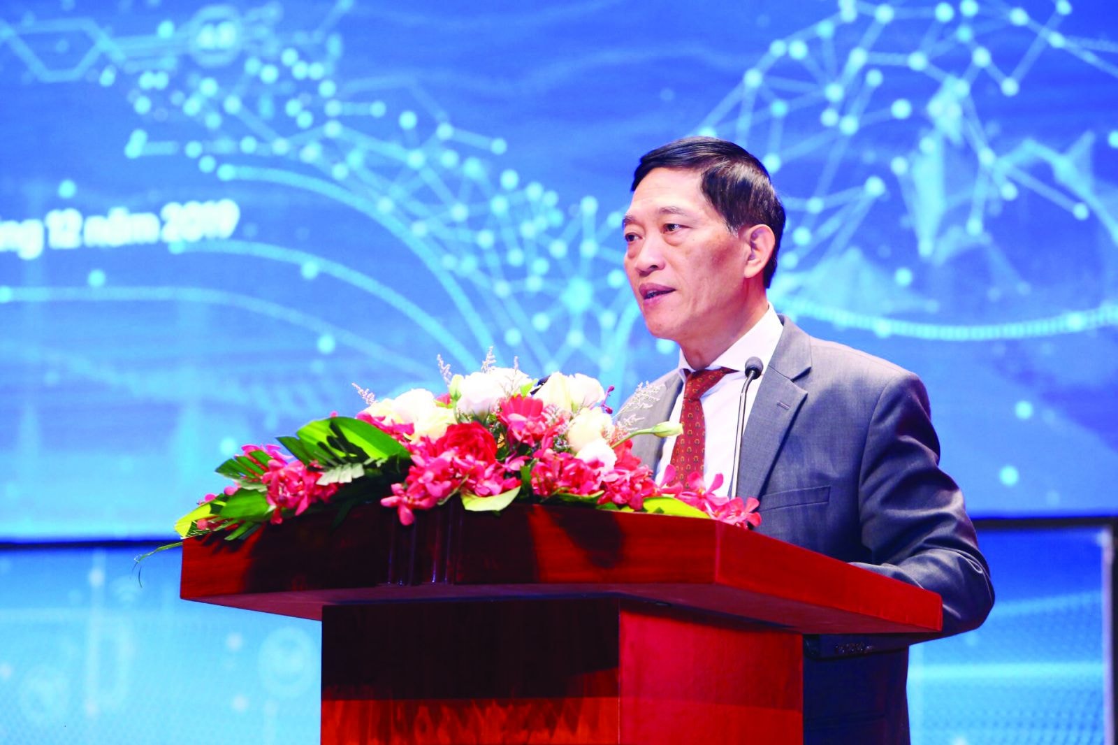  Thứ trưởng Bộ Khoa học và Công nghệ Trần Văn Tùng phát biểu tại lễ bế mạc Ngày hội Khởi nghiệp đổi mới sáng tạo 2019
