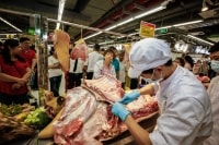 Thiếu hụt thịt lợn: Bộ Công thương nói gì?