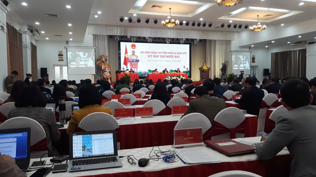 Báo cáo trình HĐND về thu ngân sách địa phương năm 2020 sụt giảm so với năm 2018