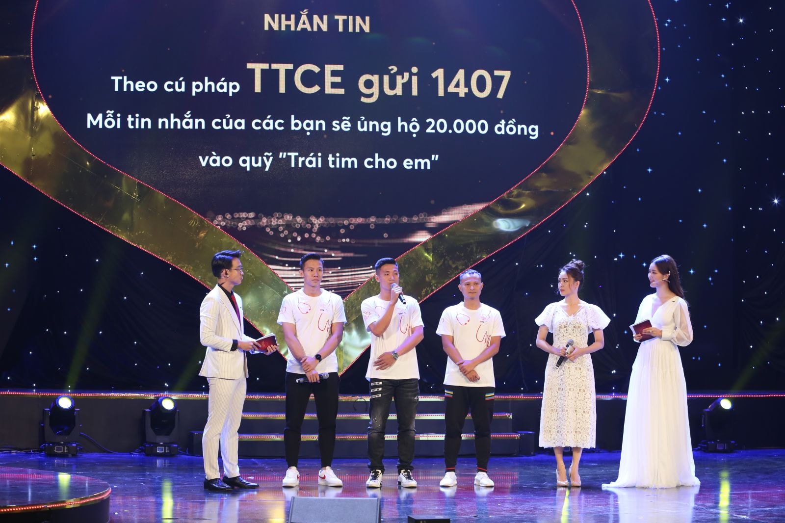 Năm 2020 đó là sự tham gia của 3 cầu thủ thuộc CLB bóng đá Viettel: Nguyễn Trọng Hoàng, Quế Ngọc Hải và Bùi Tiến Dũng sẽ đồng hành và trở thành Đại sứ Trái tim cho em.br class=