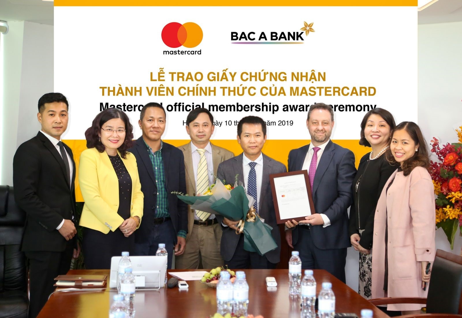 trở thành thành viên chính thức của Mastercard