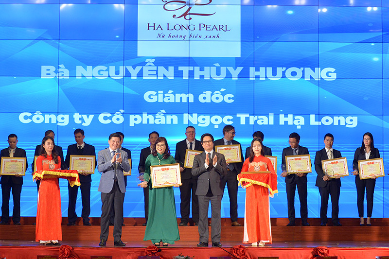 Bà Nguyễn Thuỳ Hương - Giám đốc Công ty Cổ phần Ngọc Trai Hạ Long