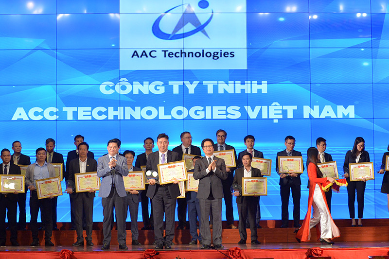 Ông Song Young Jin Phó Tổng giám đốc - Công ty TNHH AAC TECHNOLOGIES Việt Nam