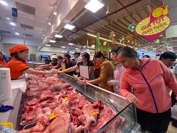 nhu cầu thịt lợn trên địa bàn thành phố hai tháng cuối năm 2019 và Tết Nguyên đán 2020 là khoảng 44.600 tấn lợn hơi. 