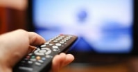 Các thương hiệu Đông Nam Á nên chọn quảng cáo TV hay YouTube?
