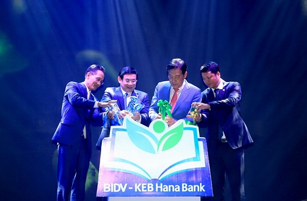 KEB Hana Bank mua 15% cổ phần BIDV.