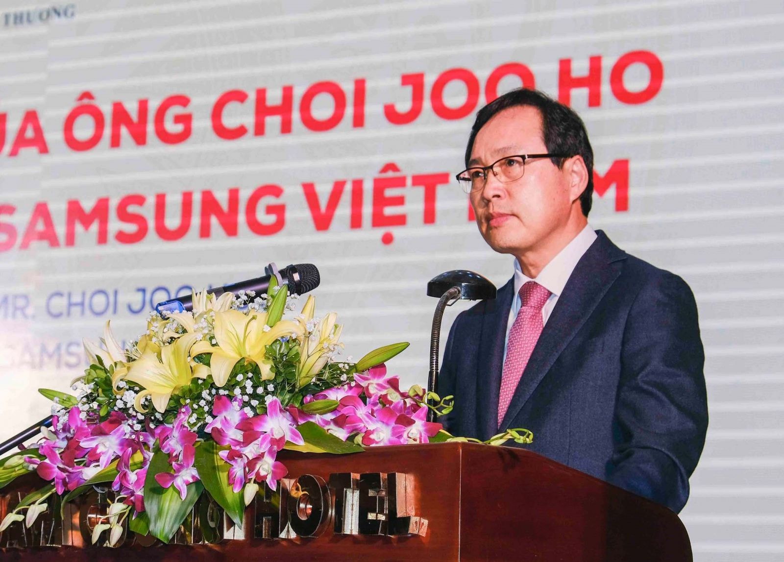 Ông Choi Joo Ho - Tổng giám đốc Tổ hợp Samsung tại Việt Nam phát biểu tại Hội nghị