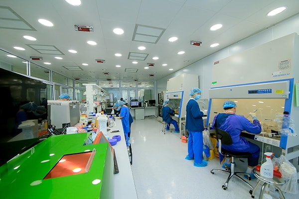 Tập đoàn Vingroup tài trợ phòng nghiên cứu khoa học tại Viện Khoa học công nghệ Việt Nam