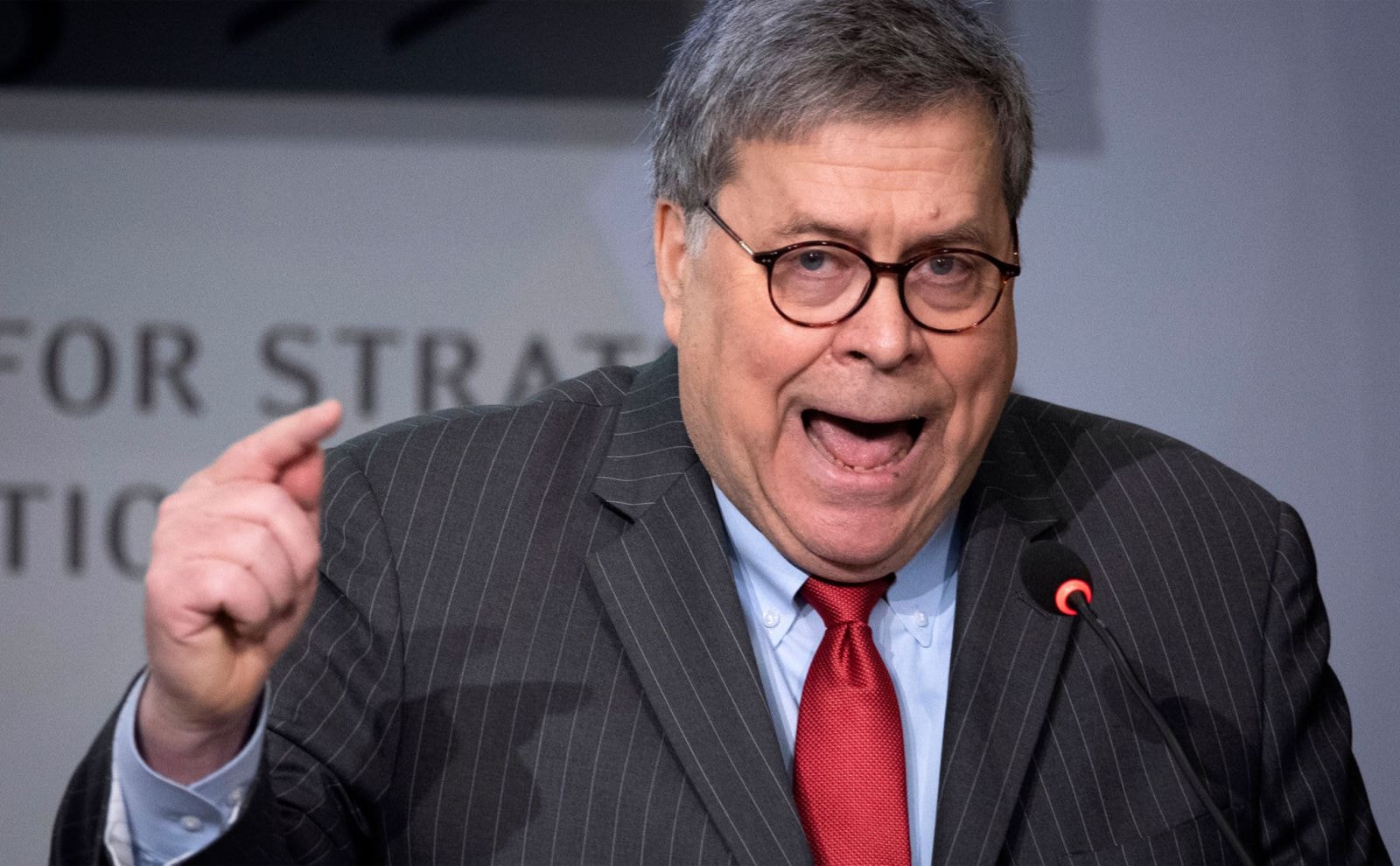 Bộ trưởng Bộ Tư pháp Hoa Kỳ, William Barr, phát biểu tại Hội nghị do Trung tâm Nghiên cứu Chiến lược và Quốc tế (CSIS) tổ chức.