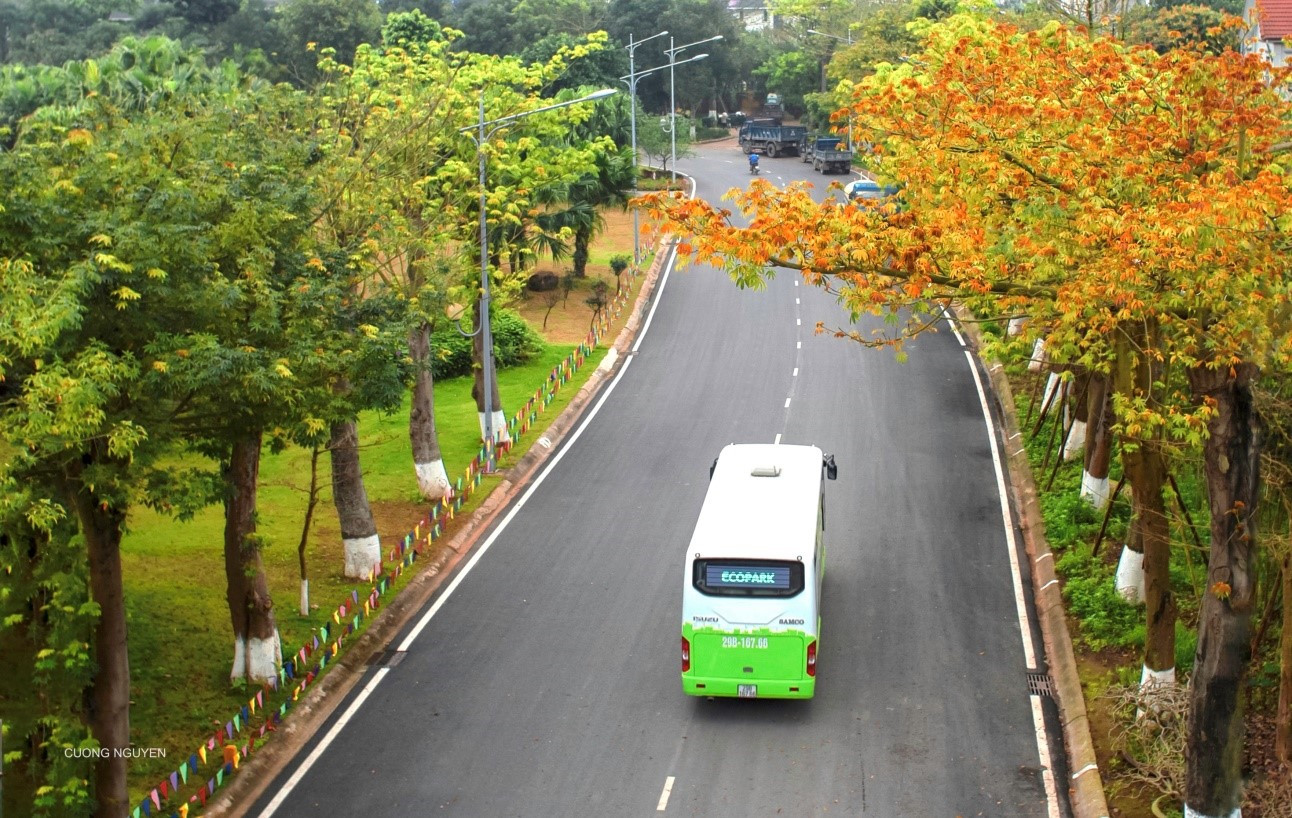 Ecobus giúp kết nối từ giao thông thuận tiện từ Ecopark tới nhiều khu vực khác nhau trong nội thành Hà Nội.