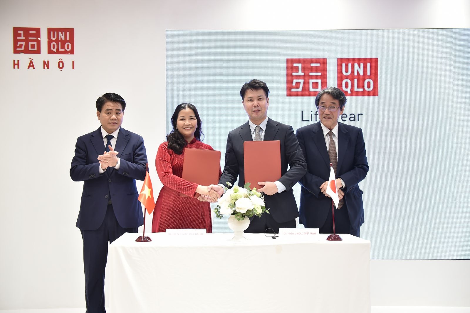 UNIQLO Việt Nam ký kết biên bản hợp tác ghi nhớ với sở Công thương Hà Nội