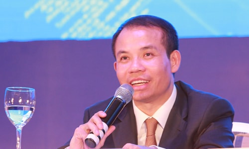 Doanh nhân Đặng Khắc Vỹ.