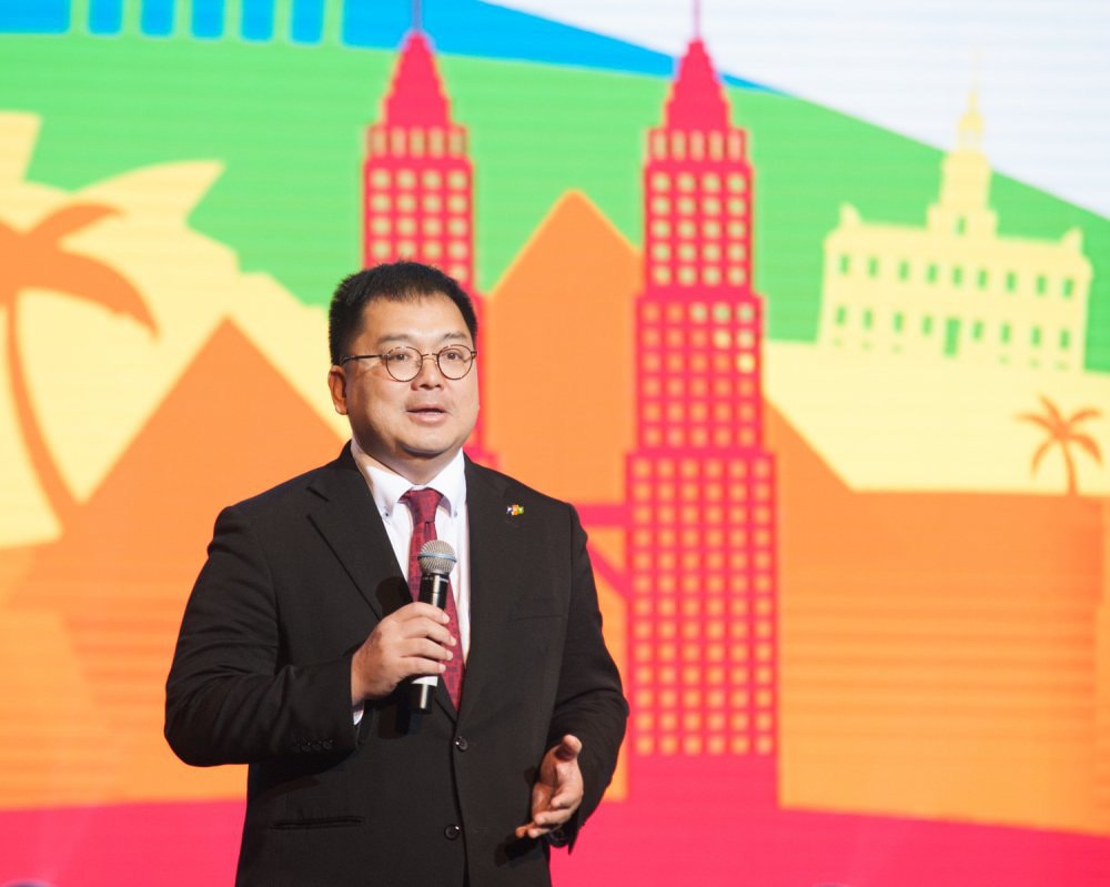 Tân Chủ tịch FPT Telecom Hoàng Nam Tiến