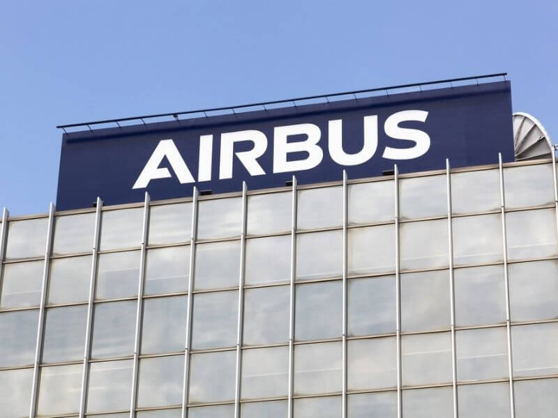 Airbus đang tạm dừng sản xuất tại hai địa điểm Pháp và Tây Ban Nha vì tránh sự lây lan từ dịch bệnh COVID-19.