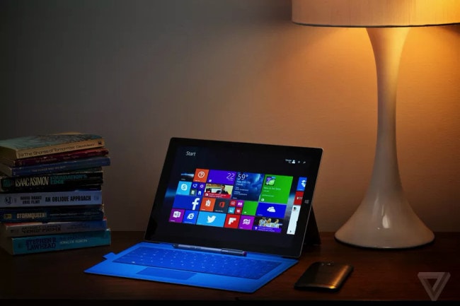 Surface Pro 3 là thiết bị thực sự định hình thiết kế Surface về sau. Ảnh: The Verge.