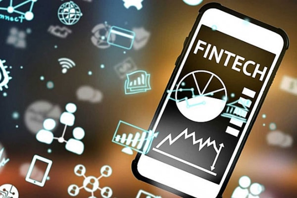 Fintech và các ngành thuộc kinh tế số đang hưởng lợi từ COVID-19.