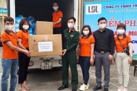 Công ty TNHH thời trang LDL tặng 10.000 khẩu trang cho Bộ Chỉ huy quân sự tỉnh Thanh Hóa