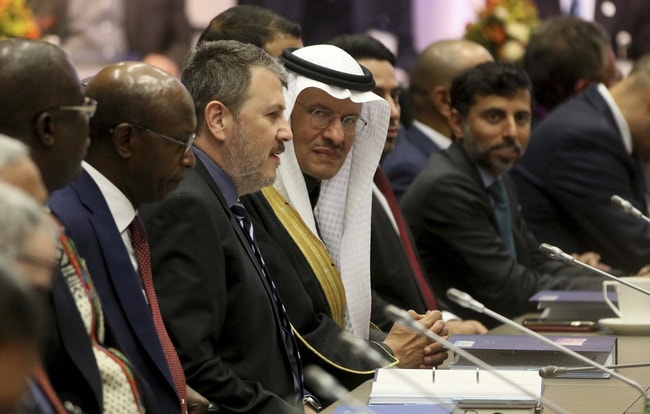 Một cuộc họp của OPEC tại Vienna, Áo. Ảnh: AP.