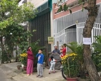 Dân treo biển bán nhà vì không chịu nổi ô nhiễm