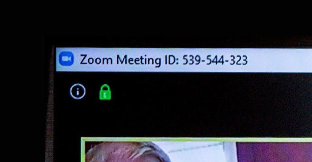 Các chuyên gia chỉ ra lỗ hổng, Zoom nhanh chóng khắc phục chắp vá trong suốt nhiều tuần qua. Ảnh: ZDNet.